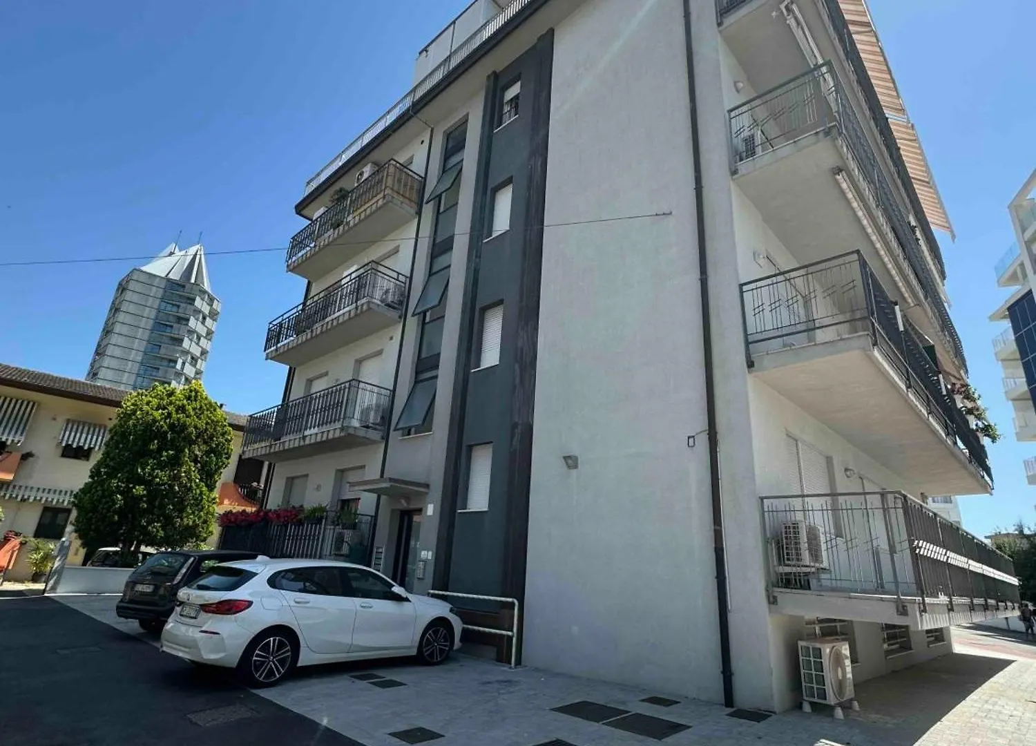 App4Rent Grey - Family Apartment ليدو دي يسولو